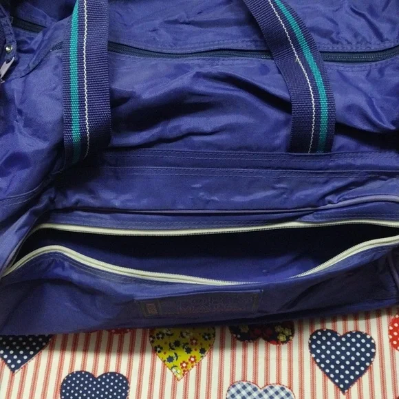 Purple Travel Gym Bag with Shoulder Strap - Picture 7 of 13